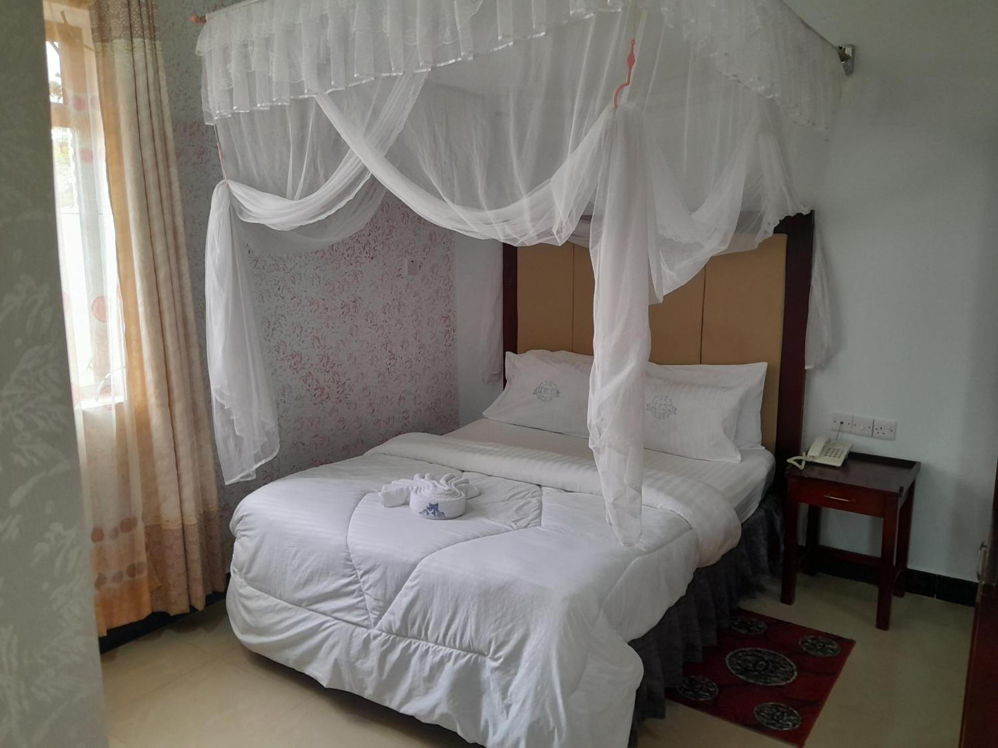 Kibo Peak Palace Hotel Morogoro Exterior photo